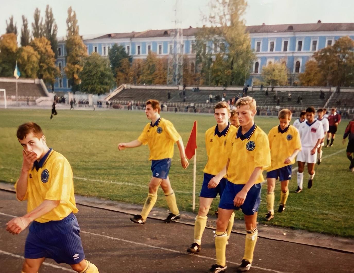 Unkaine - Armenia U-19, 1990th